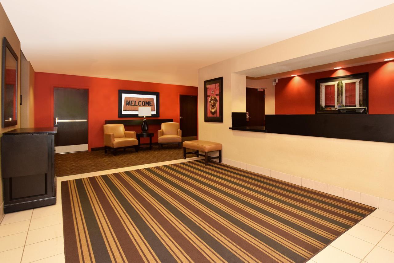 Extended Stay America Suites - Detroit - Auburn Hills - Featherstone Rd Exterior photo